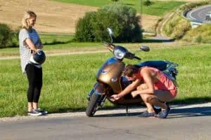 bike breaks down in middle of road