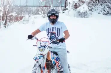 Rider riding a bike in winter