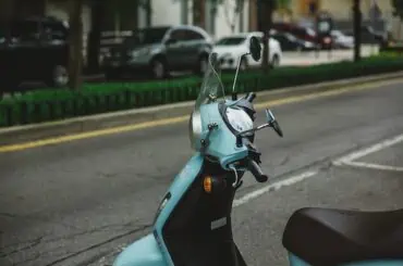 Most Common Types of Theft that Vespa Scooter Owners Should Be Aware of Remember to wear a helmet when riding a scooter